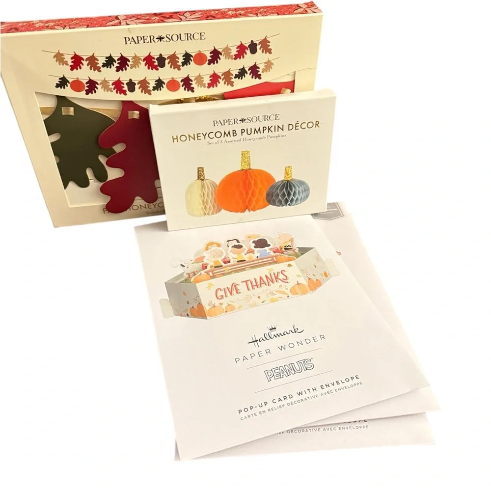 Paper Source Holiday Décor Set - Red, Orange, Black